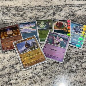 Pokémon Poke and Masterball Assorted Trading Cards